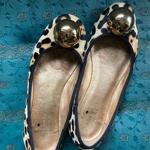 Kate Spade Helen Too leopard print shoes with modern gold toe decal